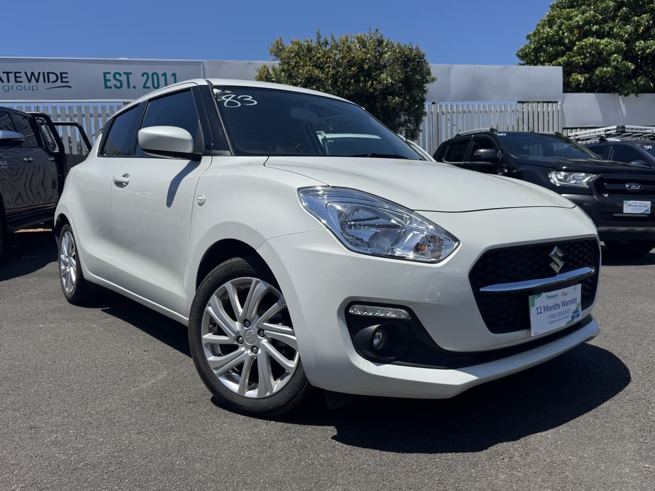 2023 Suzuki Swift AZ Series II GL White 1 Speed Constant Variable Hatchback