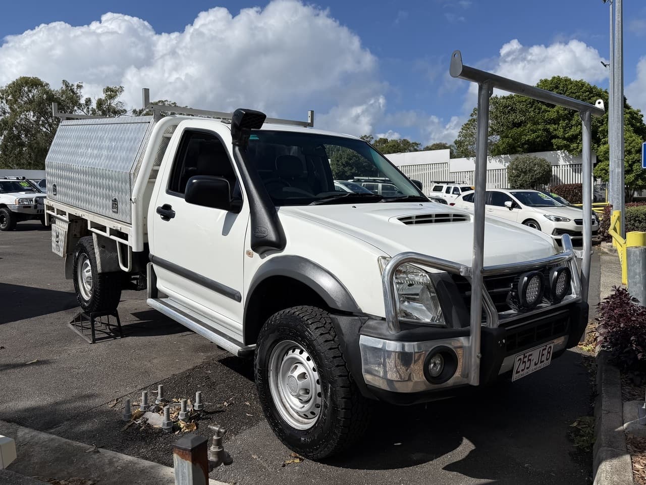 2011 Isuzu D-MAX MY11 SX White 5 Speed Manual Cab Chassis